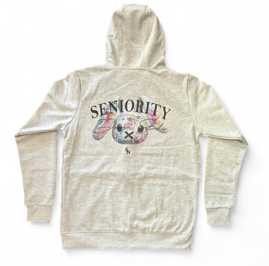 SENIORITY BUNNY TEE